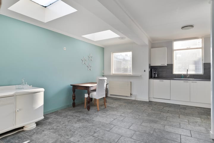 Photo 4 of Lijsterstraat 2