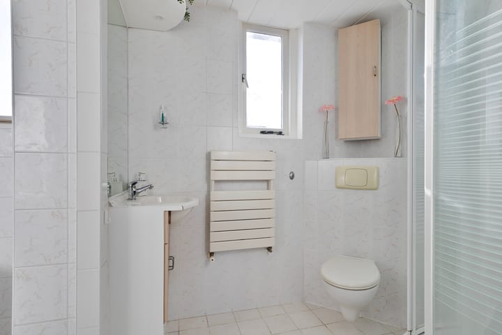 Photo 14 of Lijsterstraat 2