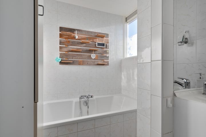 Photo 15 of Lijsterstraat 2