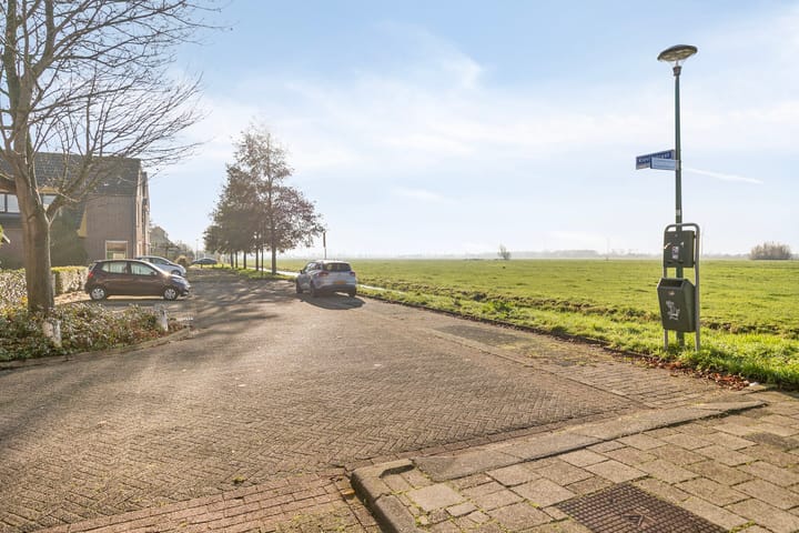 Photo 21 of Lijsterstraat 2