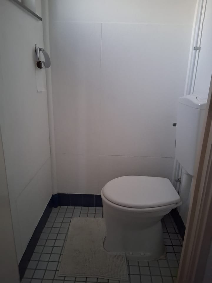 Foto 19 van Hollandiastraat 2