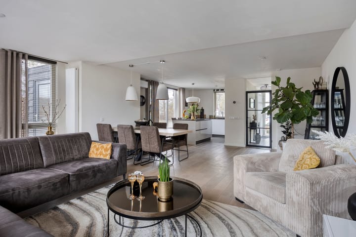 Foto 2 van Raampoort 1