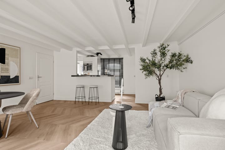 Photo 10 of Keizerstraat 1-C