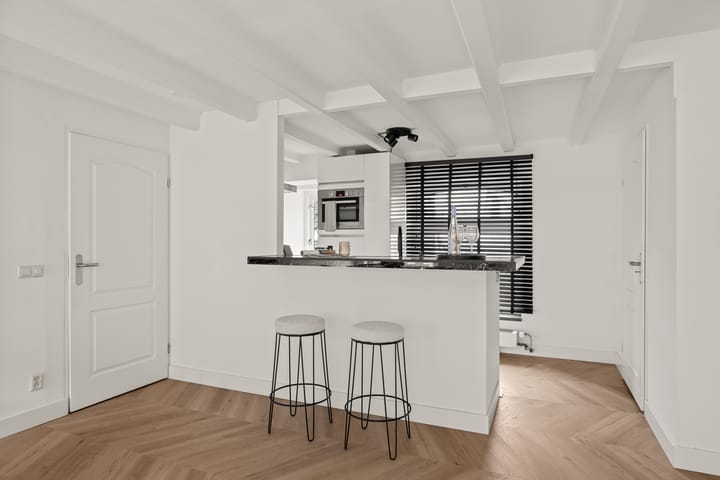 Photo 11 of Keizerstraat 1-C