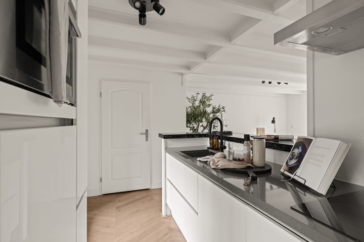 Photo 15 of Keizerstraat 1-C