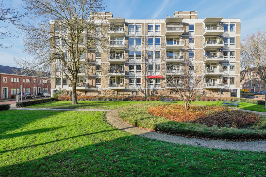 Foto 2 van Pettelaarseweg 121