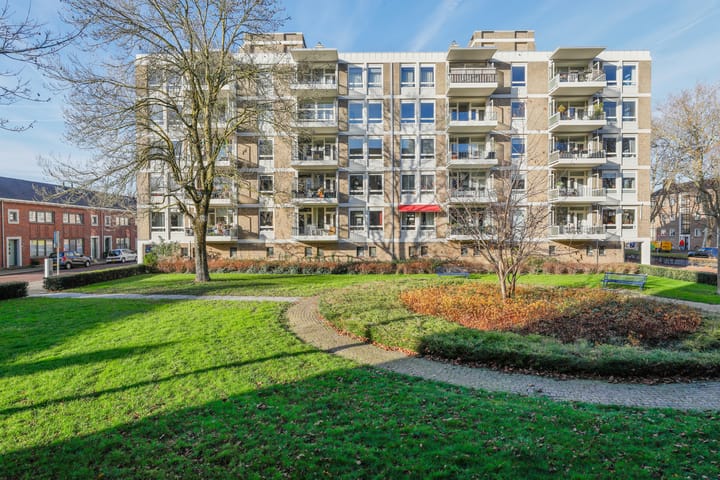 Foto 2 van Pettelaarseweg 121