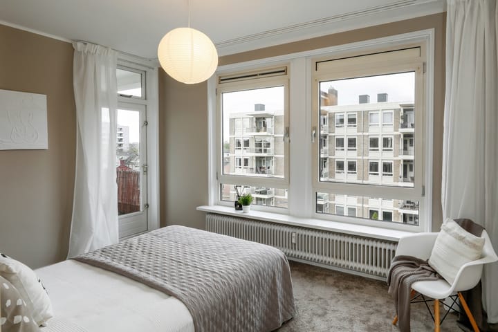 Foto 22 van Pettelaarseweg 121