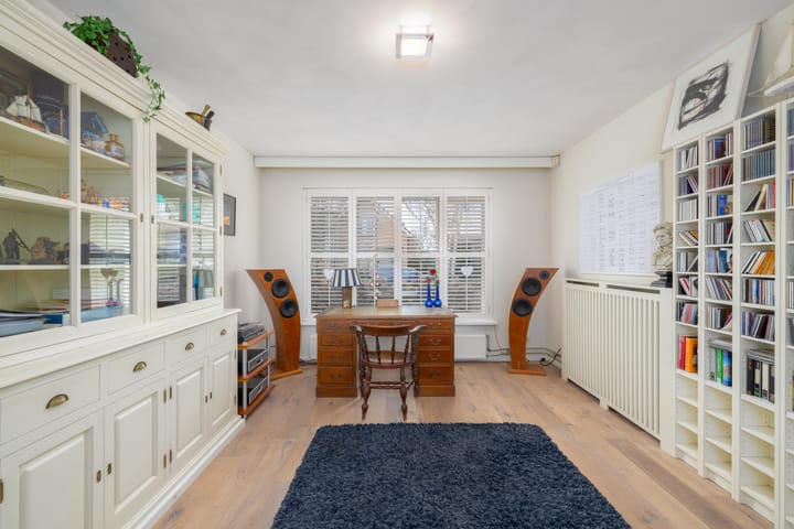 Photo 25 of Weislag 14