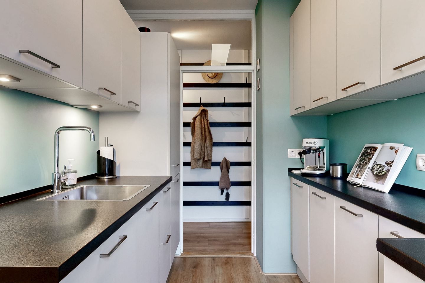 Photo 14 of Eisenhowerlaan 254