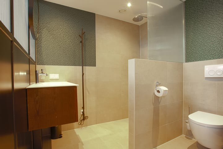 Photo 5 of Nassauplein 20-A