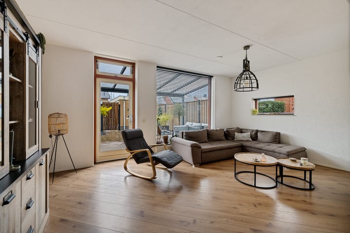 Foto 16 van Willem de Zwijgerlaan 59