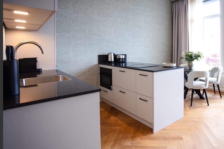 Photo 3 of Nassauplein 20-B