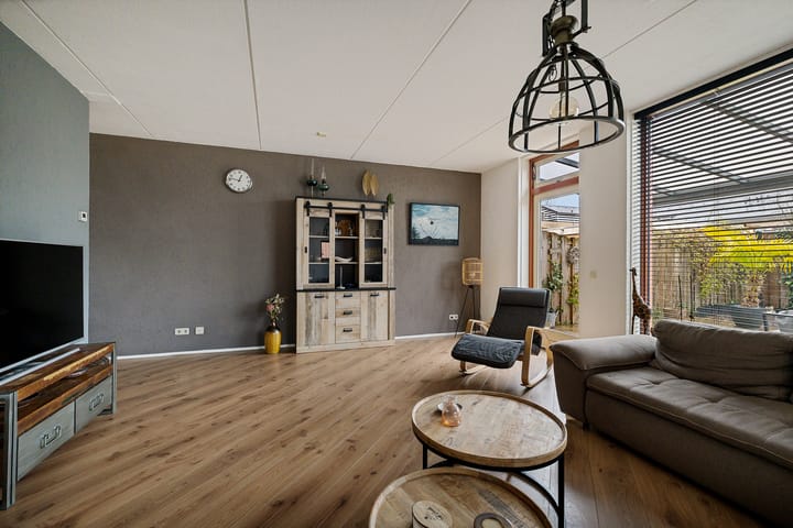 Foto 17 van Willem de Zwijgerlaan 59