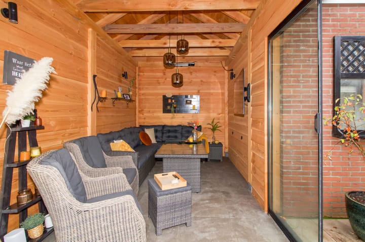 Photo 27 of Botter 101