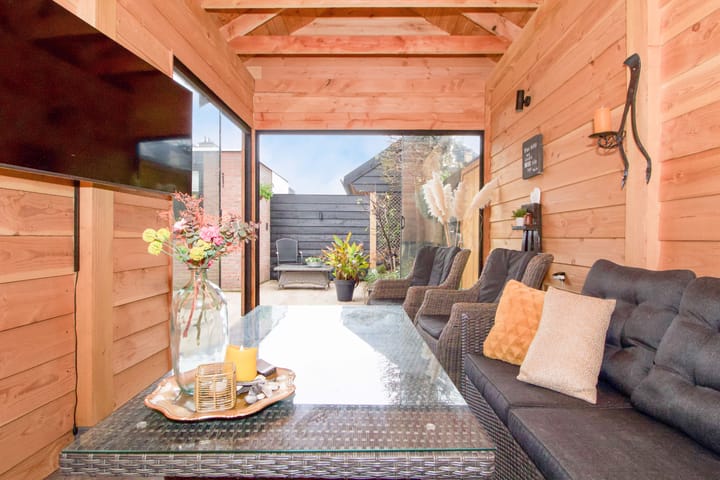 Photo 29 of Botter 101