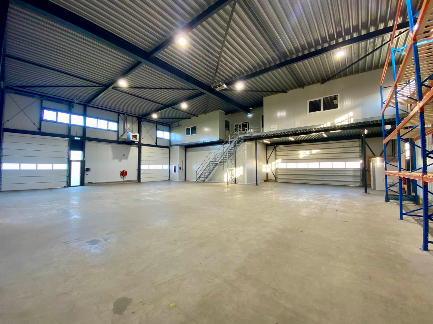 Bekijk foto 5 van Middelweg 53