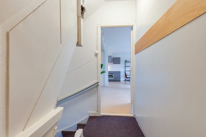 Photo 49 of Julianastraat 31