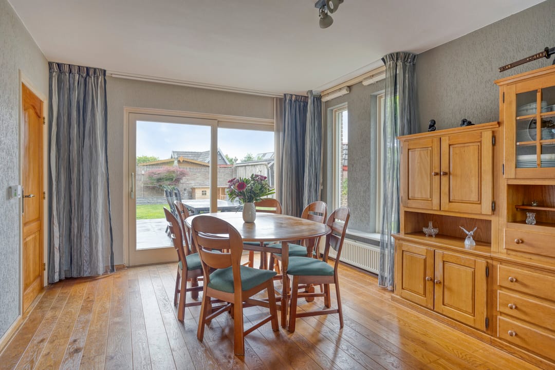 Foto 17 van H. Roland Holstlaan 15