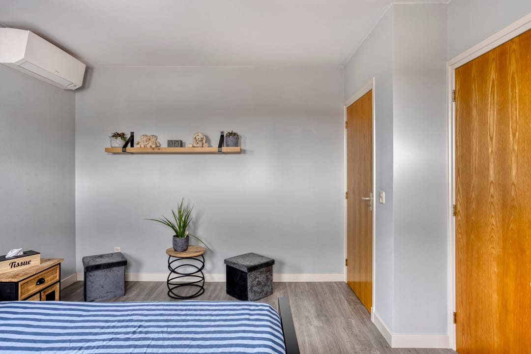 Foto 31 van H. Roland Holstlaan 15