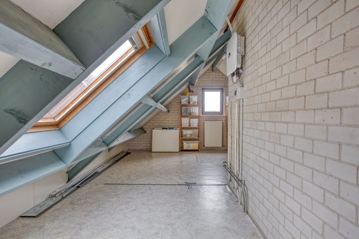 Foto 40 van H. Roland Holstlaan 15