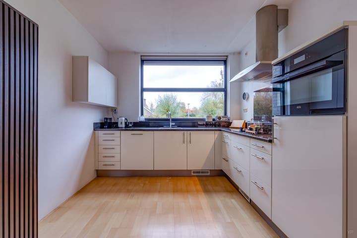 Photo 13 of Bevrijderslaan 3