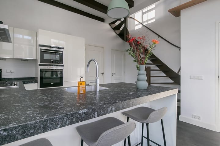 Foto 5 van Lange Haven 99