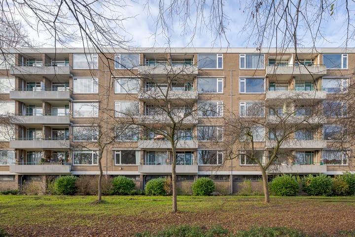 Burgemeester Caan van Necklaan 628 main image