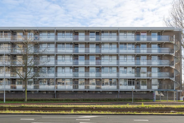 Photo 6 of Burgemeester Caan van Necklaan 628