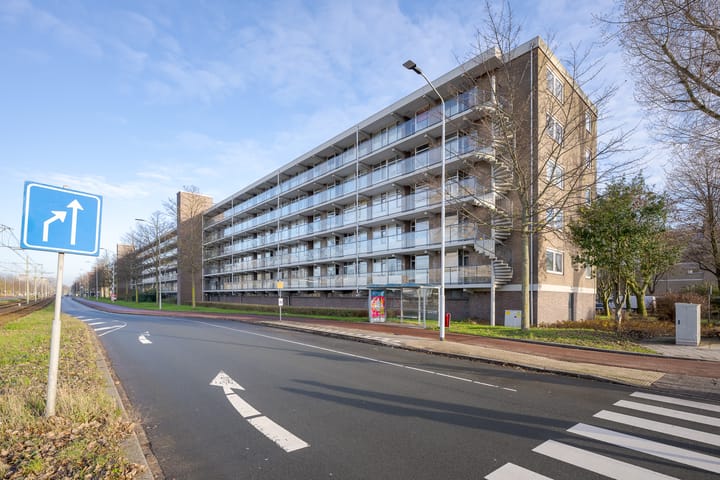 Photo 7 of Burgemeester Caan van Necklaan 628