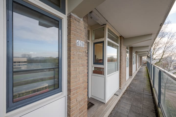 Photo 11 of Burgemeester Caan van Necklaan 628