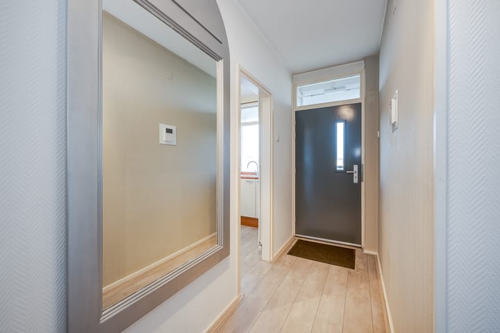 Photo 15 of Burgemeester Caan van Necklaan 628