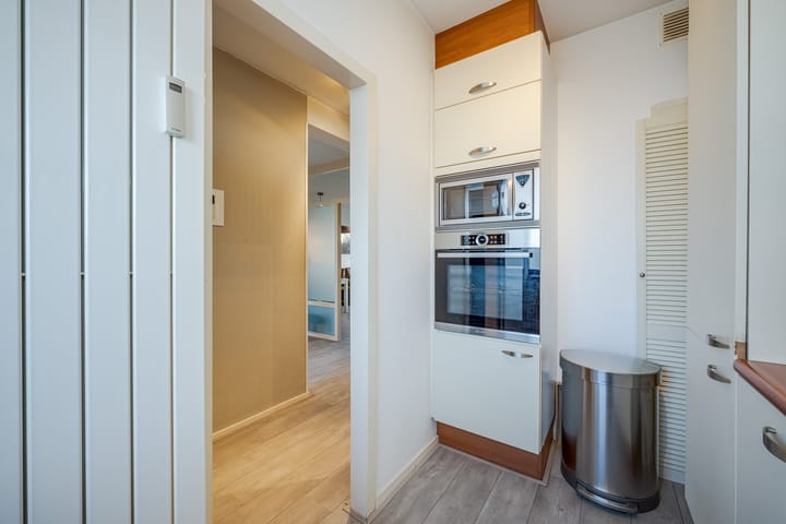 Photo 24 of Burgemeester Caan van Necklaan 628