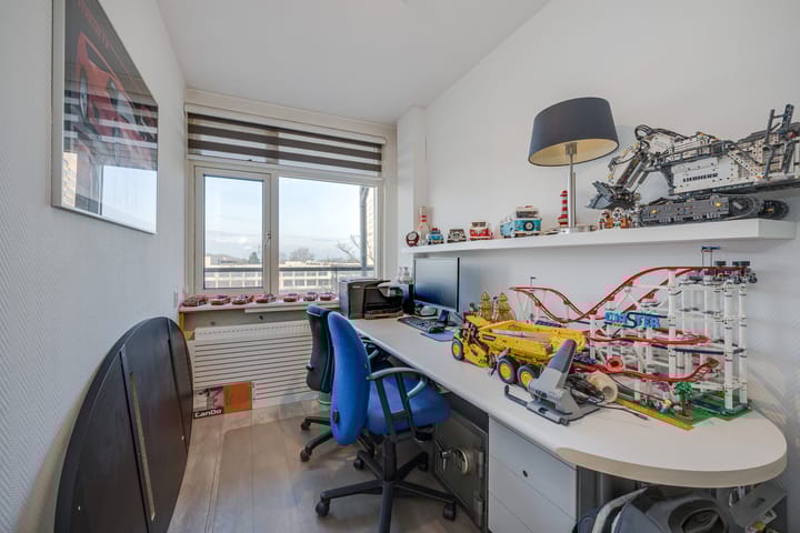 Photo 27 of Burgemeester Caan van Necklaan 628