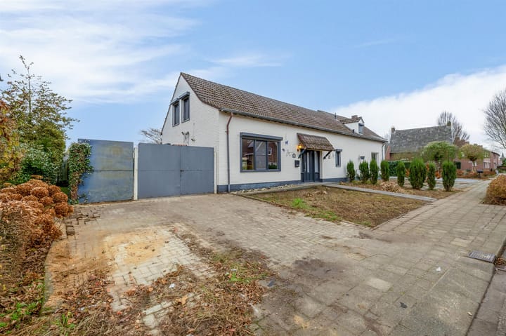 Photo 60 of Broekstraat 24-A