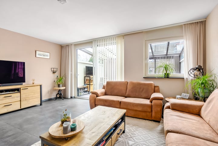 Photo 7 of Aarstraat 10