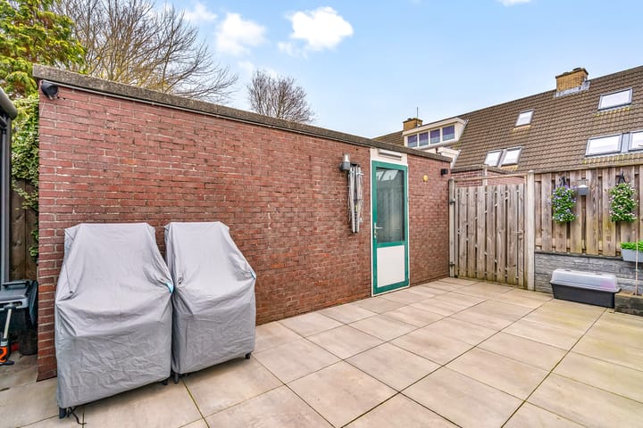 Photo 12 of Aarstraat 10