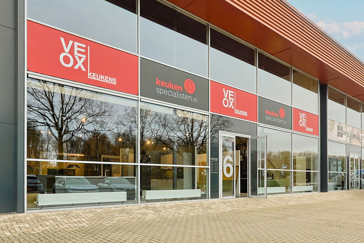 View photo 3 of Gessel 6