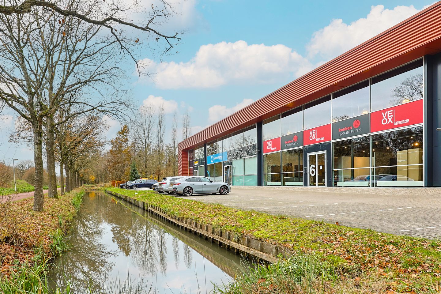 View photo 4 of Gessel 6