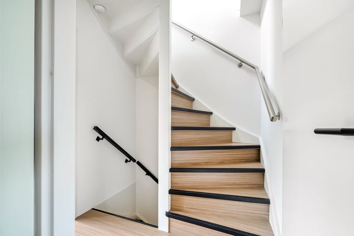 Photo 32 of Aarstraat 10