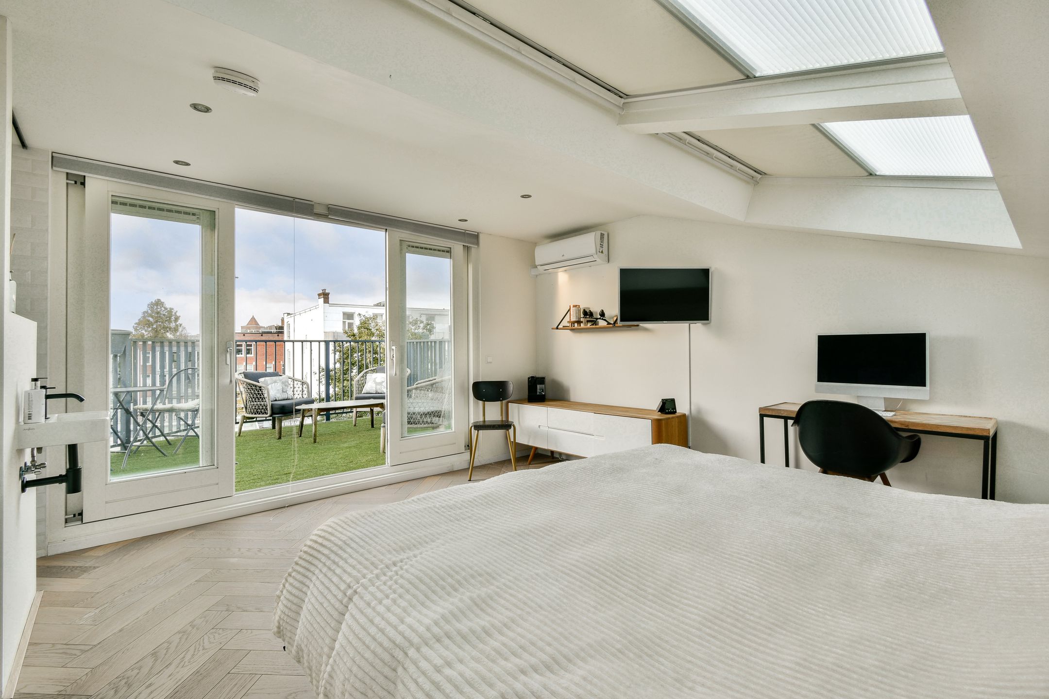 Photo 3 of Fraunhoferstraat 1