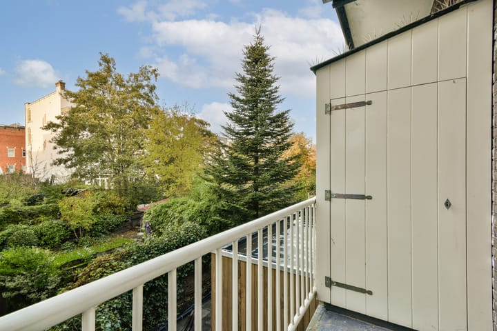 Photo 9 of Fraunhoferstraat 1