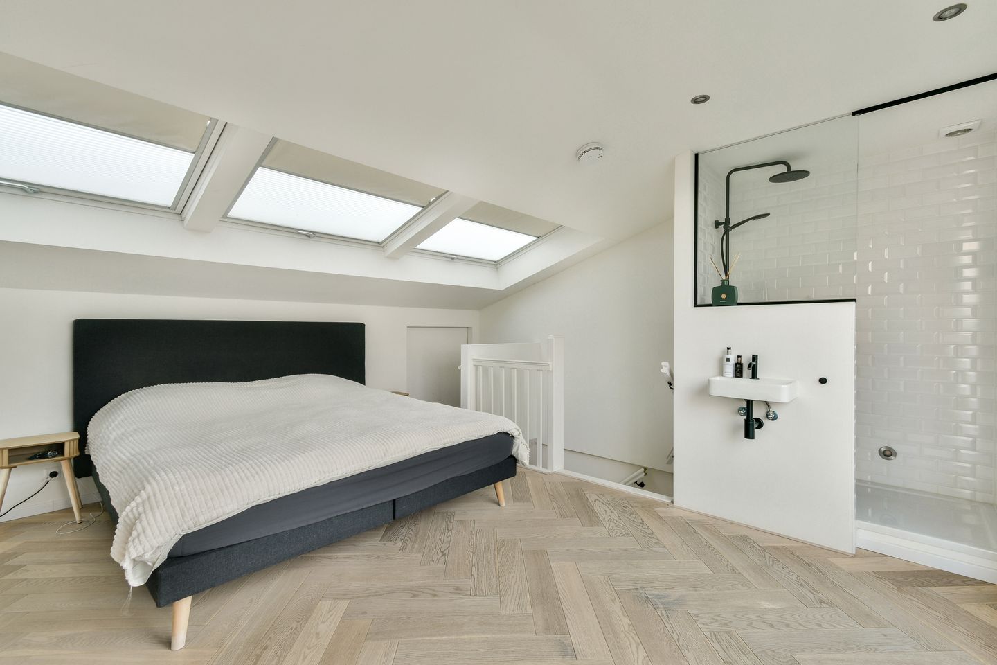 Photo 20 of Fraunhoferstraat 1