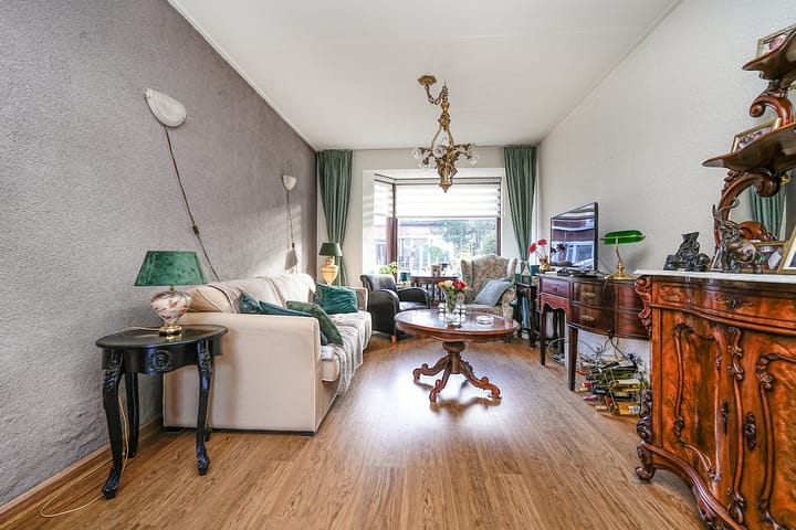 Photo 2 of Koninginneweg 306