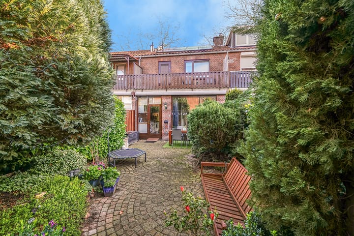 Photo 25 of Koninginneweg 306