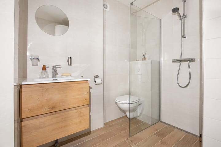 Photo 23 of Van Boshuizenstraat 63