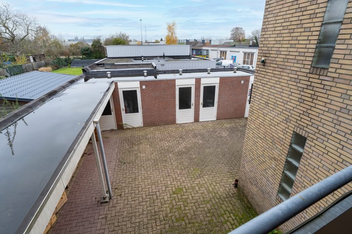 Photo 17 of Hoofdstraat 131-D
