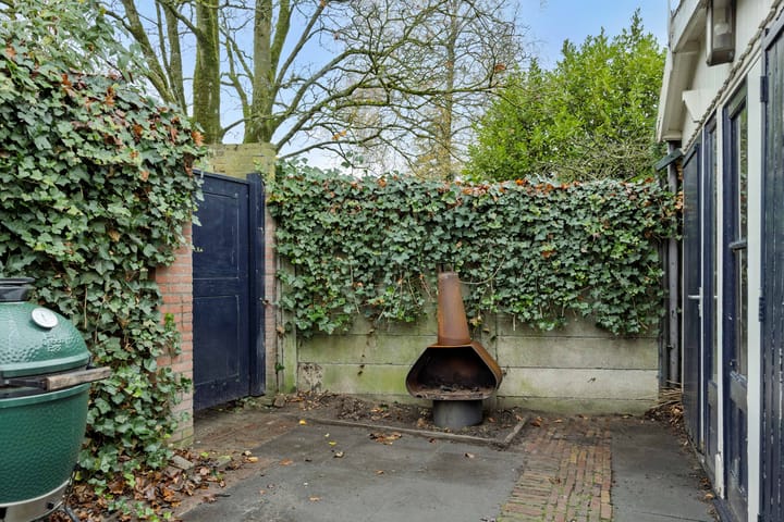 Photo 39 of Esscheweg 4