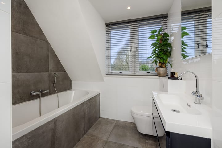 Photo 27 of Esscheweg 4