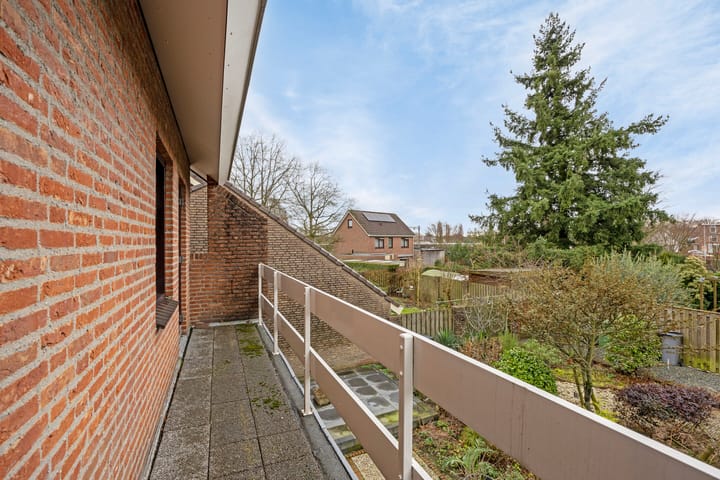 Foto 2 van Meerkoetstraat 2